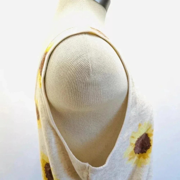 NWT SO GOODS FOR LIFE Juniors Sleeveless Pullover Scoop Neck Tank Top Floral XL - Picture 6 of 12